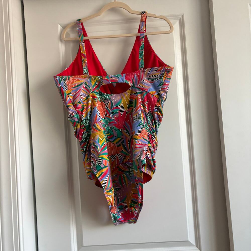 Birdsong Women’s Colorful One Piece Swimsuit Ruched Sz 16J Flattering - Picture 4 of 8